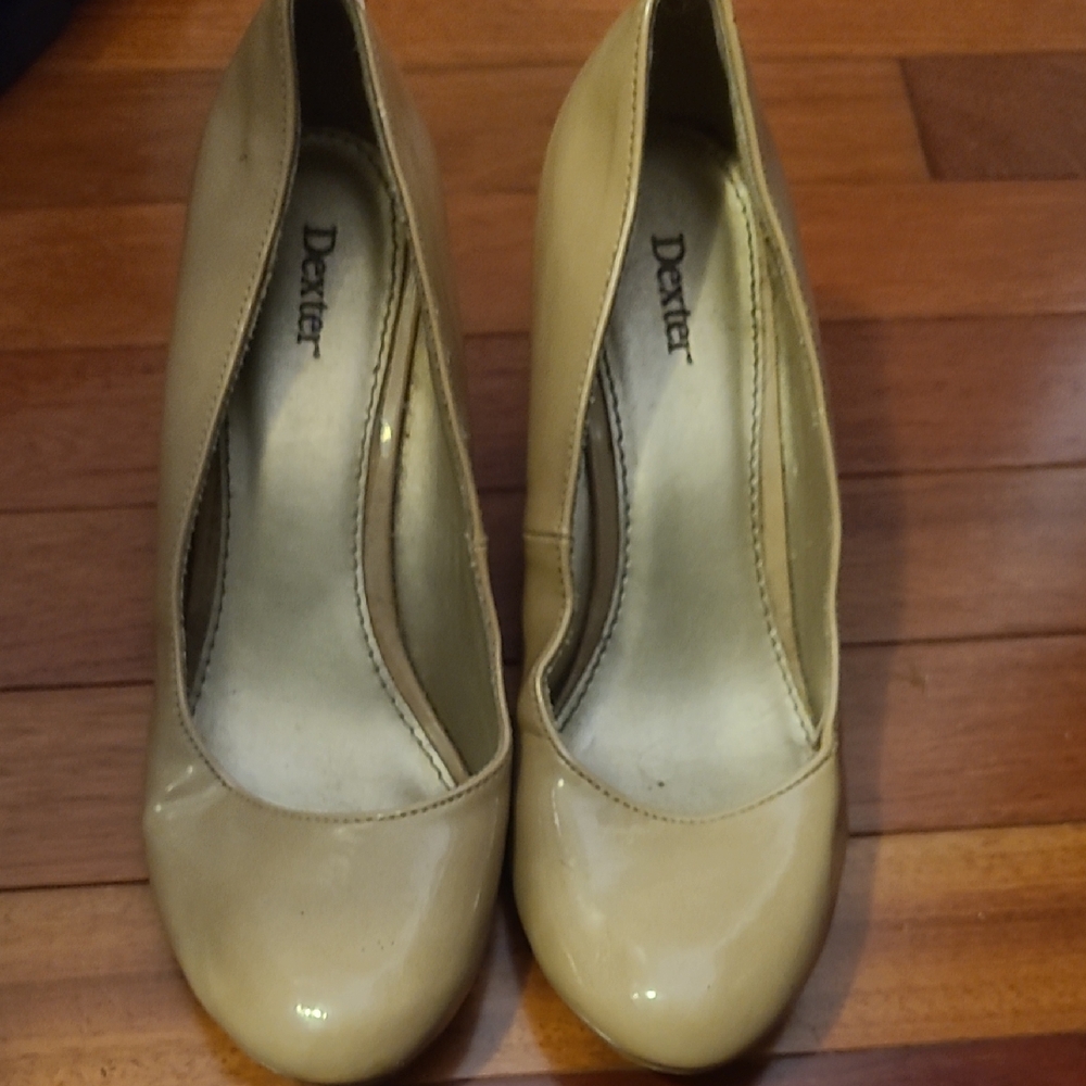Dexter Women's Beige Heels